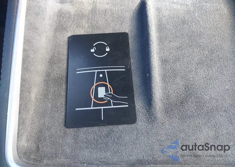 2026 Tesla Model Y Long Range Dual Motor All-Wheel Drive из США, поврежденный, VIN 7SAYGDED3TA477884